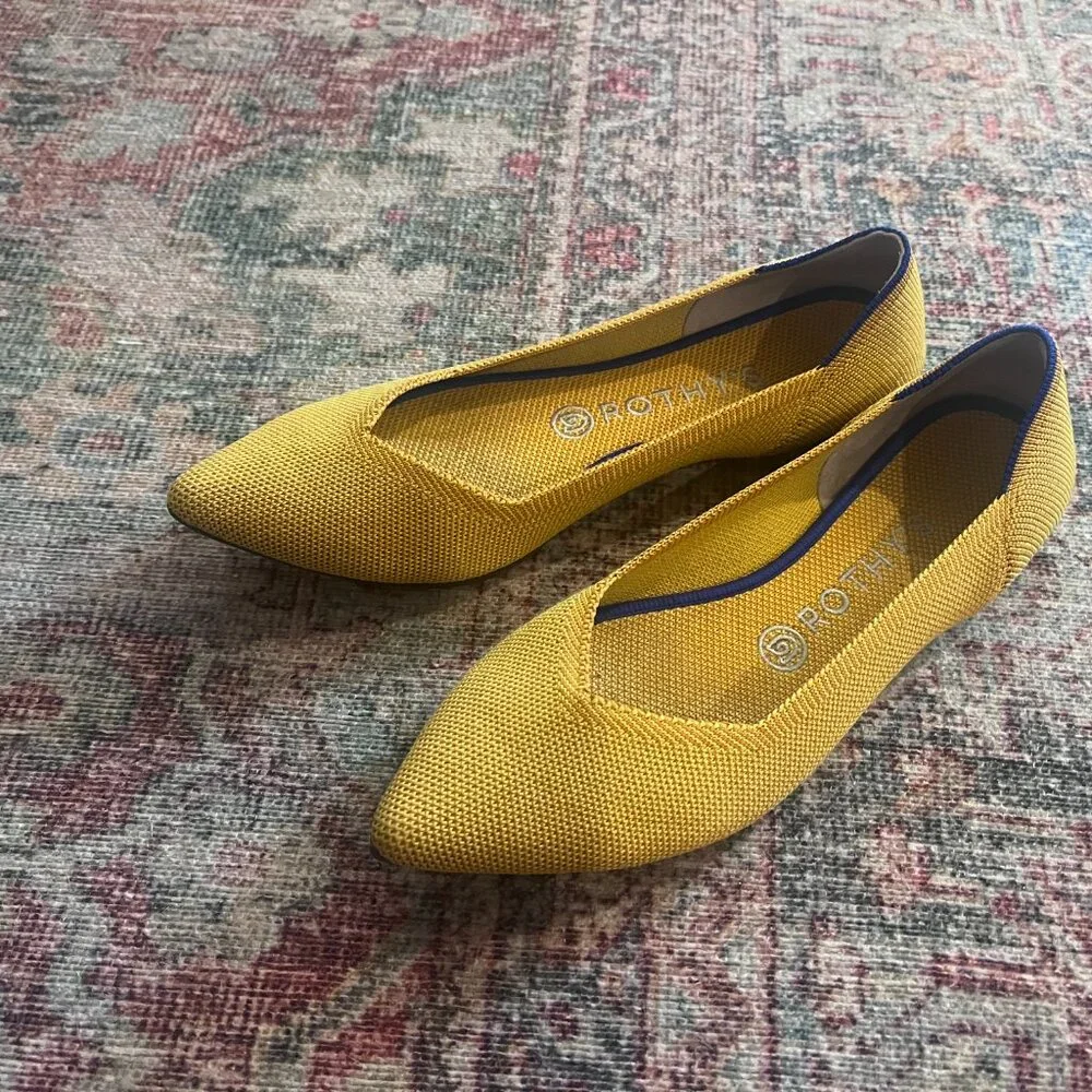 Gold Rothy's Point Size 9 - Picture 2 of 5